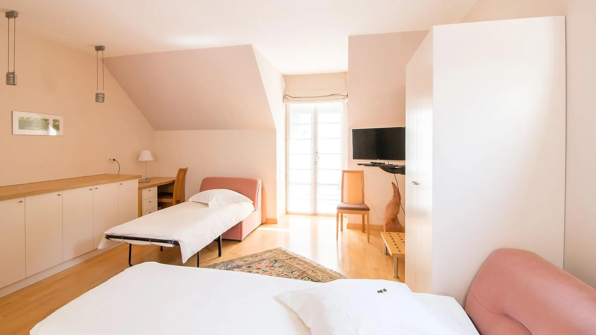 Hotel Au Repos Des Chasseurs Brussels Belgium